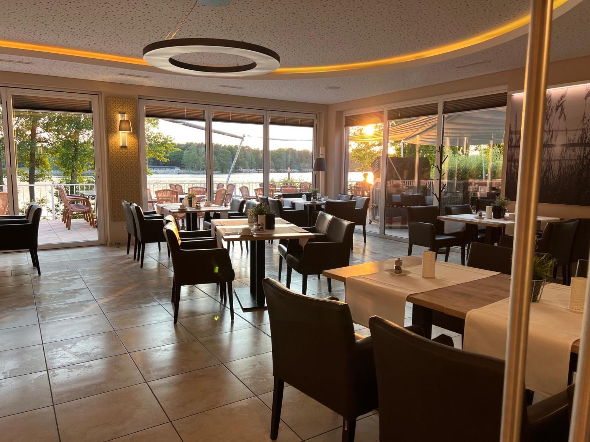 Hotel Am Untersee Bantikow Экстерьер фото